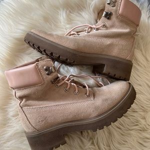Pink Suede Carnaby Cool Timberland Boots Women’s Size 8